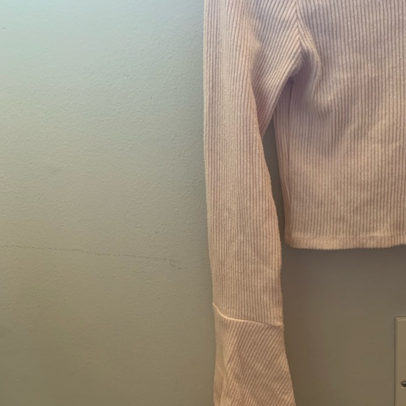 Pink ruffled top - Picture 3 of 3